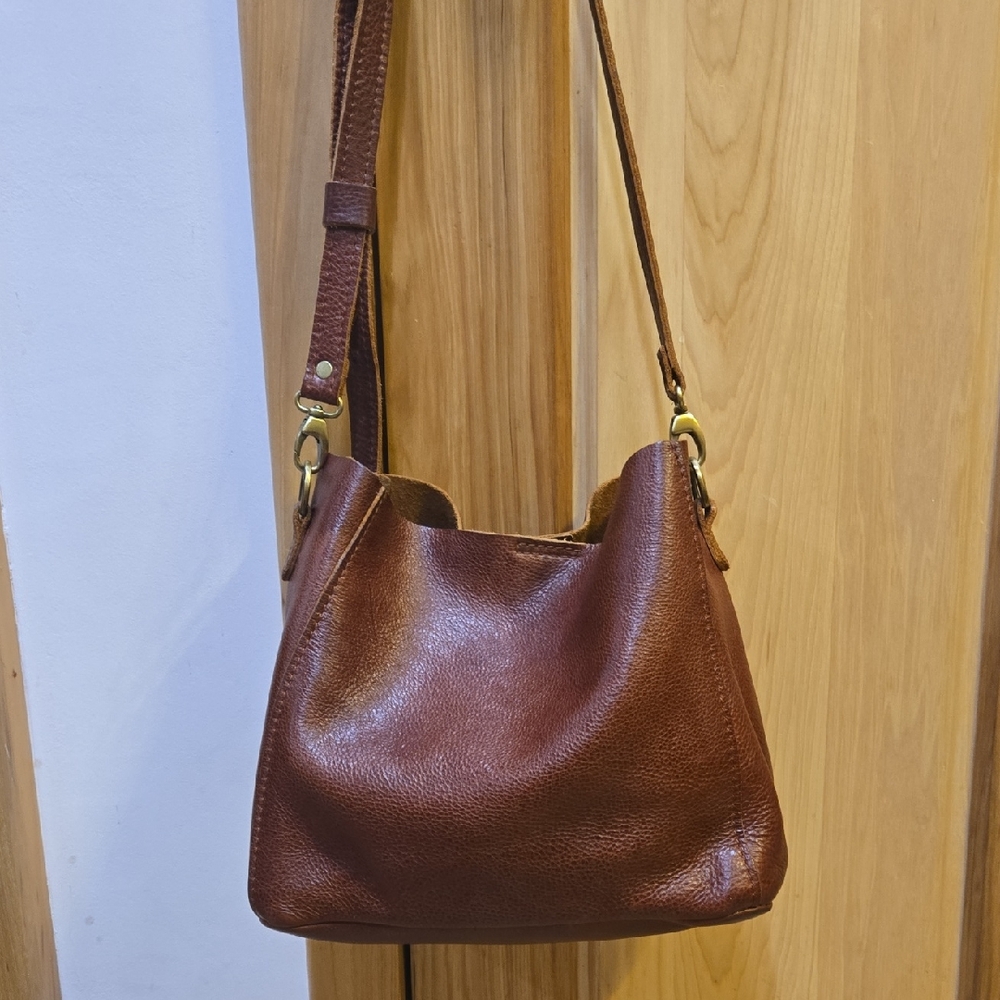 Portland Leather Butterfly Bag Nutmeg Crossbody